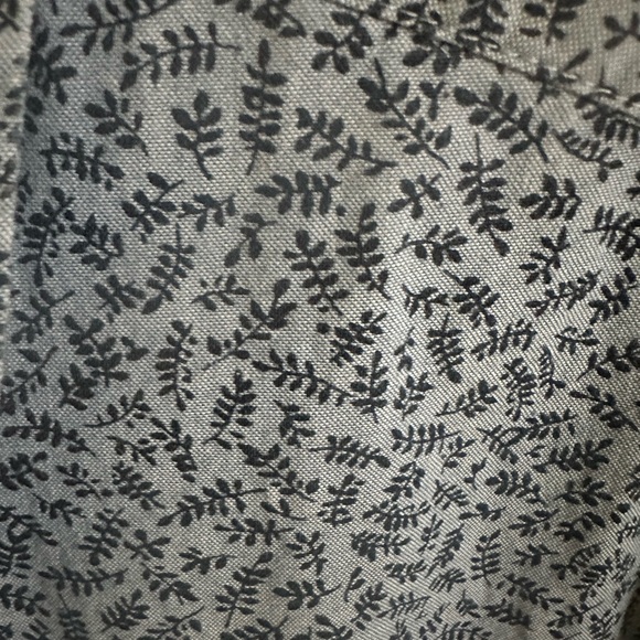 J. Crew Blue and White Patterned Casual Shirt - Picture 4 of 11